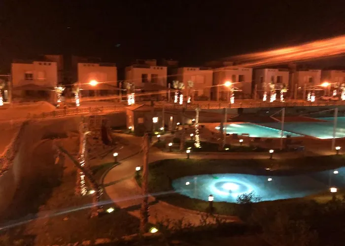 Einbay Pool View Apartman